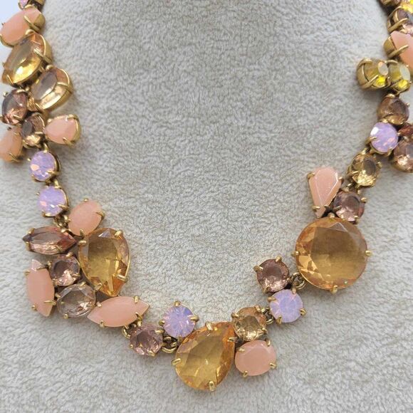 J Crew Pink Gold Crystal Statement Necklace - Picture 5 of 8